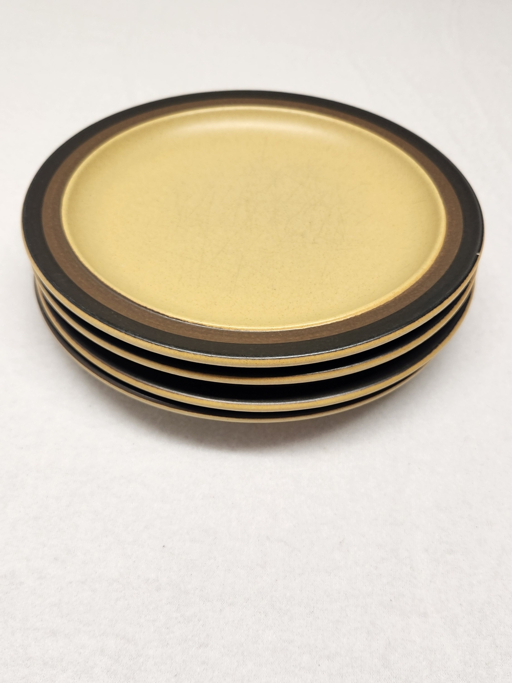 Vintage Arrowstone Zuni Maize Dinner Plates Set 4 MCM Kasuga Japan Stoneware 70s